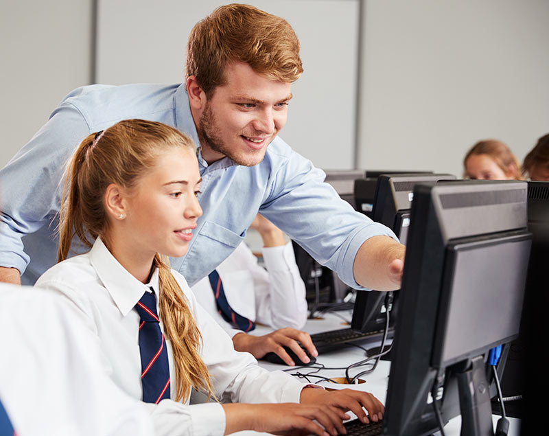Student Teacher STEM class